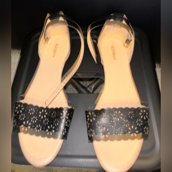 Strappy flats - Picture 2 of 5